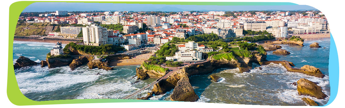 Activité insolite et originale à Biarritz - Rallye urbain, jeu de piste, chasse au trésor, rallye photo pour EVG, EVJF, anniversaire team building sortie scolaire & intégration grande école