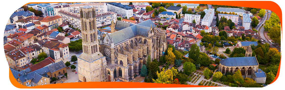 Activité insolite et originale à Limoges - Rallye urbain, jeu de piste, chasse au trésor, rallye photo pour EVG, EVJF, anniversaire team building sortie scolaire & intégration grande école